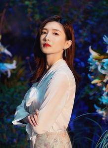 江疏影最新消息爆料,揭秘她的新作品与生活点滴